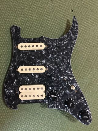 Fender 2017 Deluxe Strat Hss Vintage Noiseless/twinhead S1 Switch Pickguard