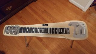 Vintage 1950s Fender Studio Deluxe Lap Steel Hard Shell Case And Legs