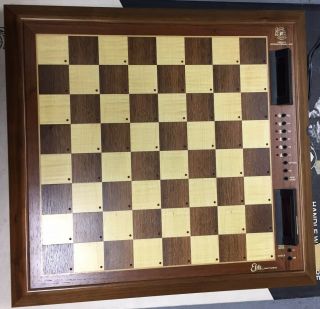 Fidelity International Elite Avant Garde Electronic Chess Set Vintage Like